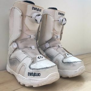 Women’s snowboard boots size 7